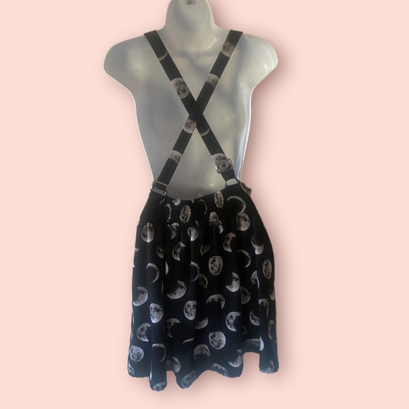 Hot Topic Moon Phase Suspender Skirt Size L - Picture 5 of 7